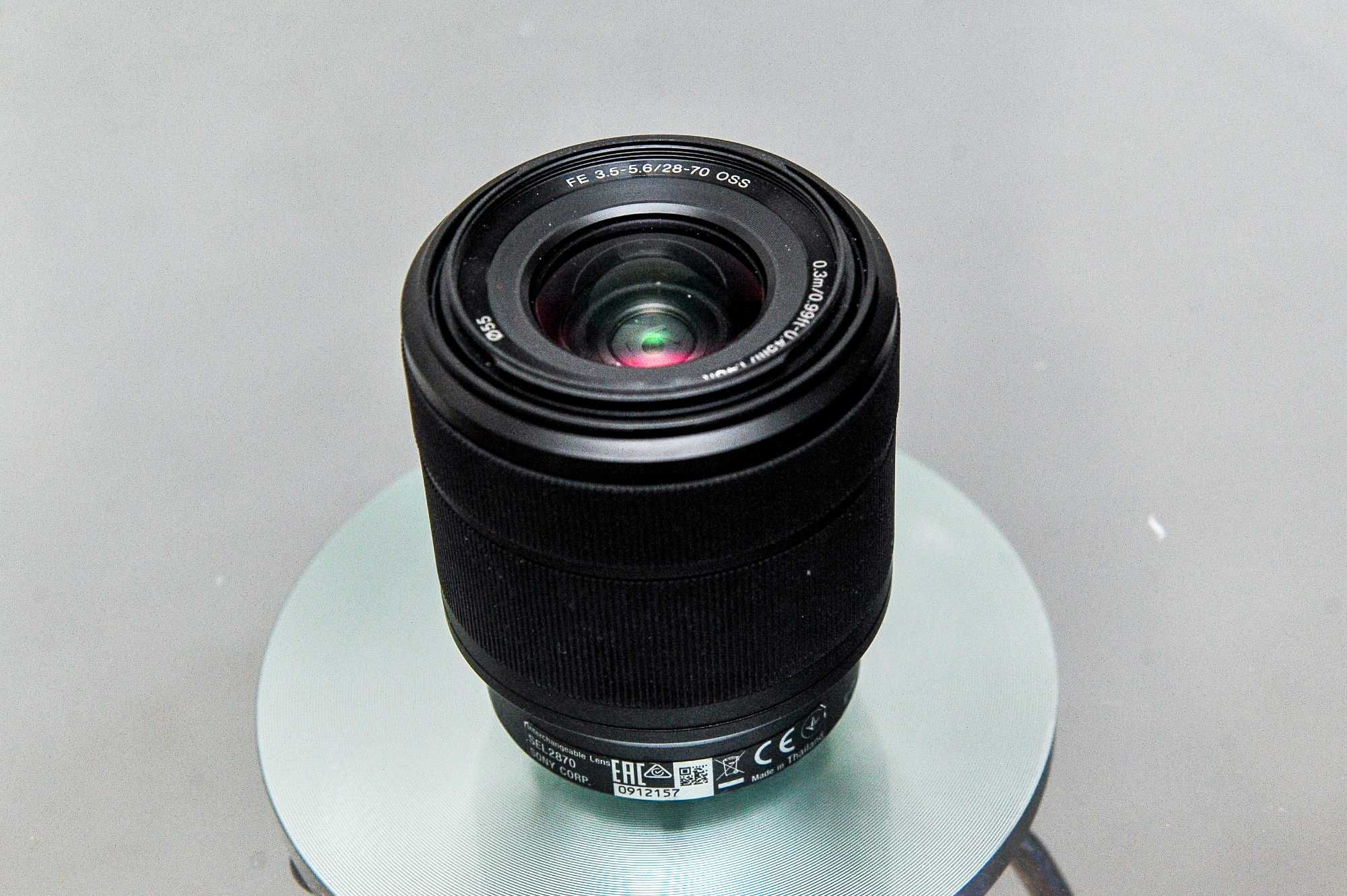 Obiectiv Foto Sony FE 28-70mm F3.5-5.6 OSS