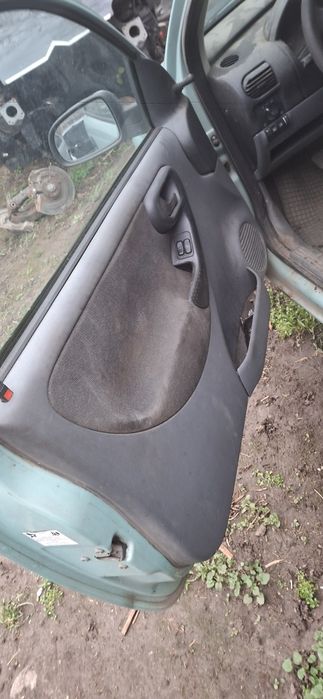 Dezmembrez opel corsa 1,2 benzină zabrani județul Arad