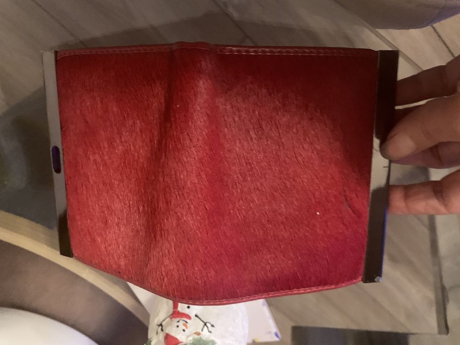 Портфейл от кожа на пони