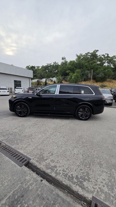 Li 9 ULTRA. 2025yil. Srochno sotiladi. Nasiya savdogaham yuradi.