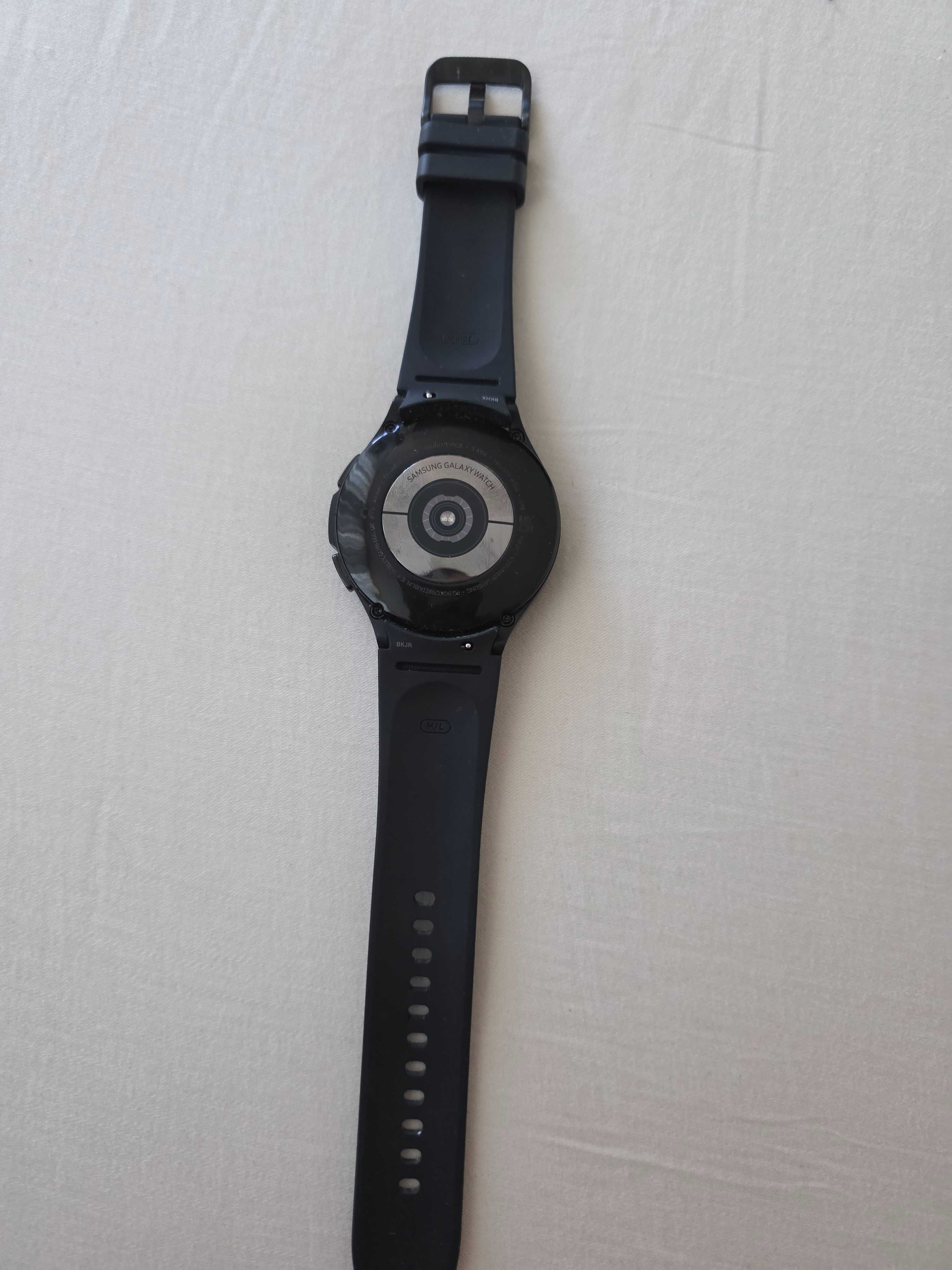 Samsung Galaxy Smart Watch 4, Classical, Black.