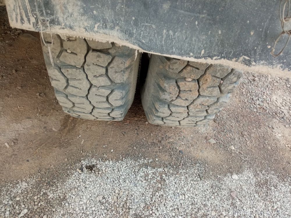 Gaz 53 sotiladi xoladi rasmdagidek