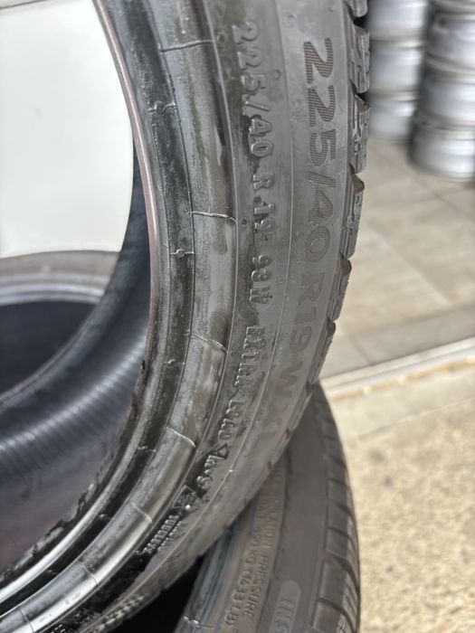 Vand Anvelope Continental 225/40/19 M+S  DOT 2023