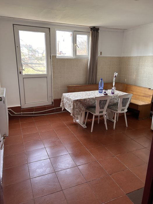 Inchiriez garsoniera