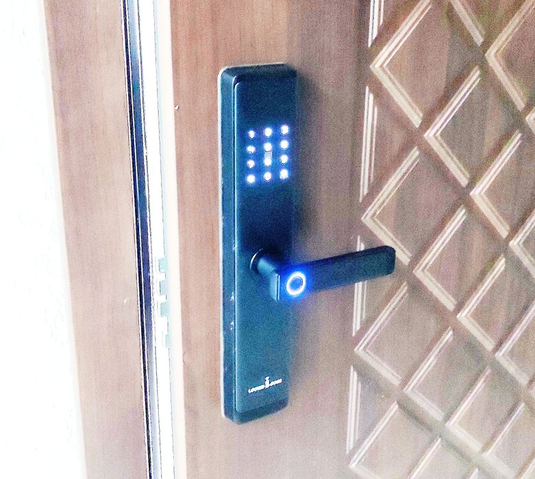 Установка смарт замка электронный замок открыть дверь замена замков