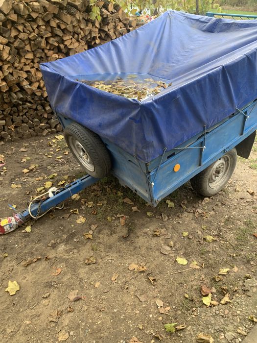 Vand remorca inmatriculata acte valabile in regula cu  roata de rezerv
