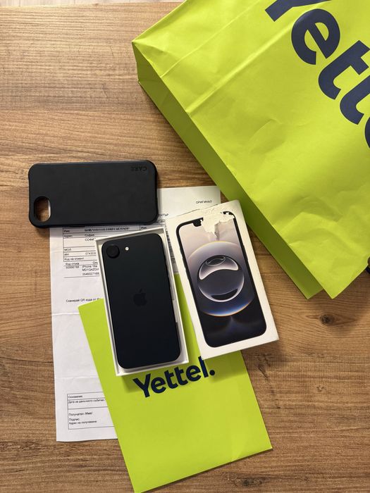 IPhone 16e Йеттел Гаранционен като НОВ ! Black - Черен !