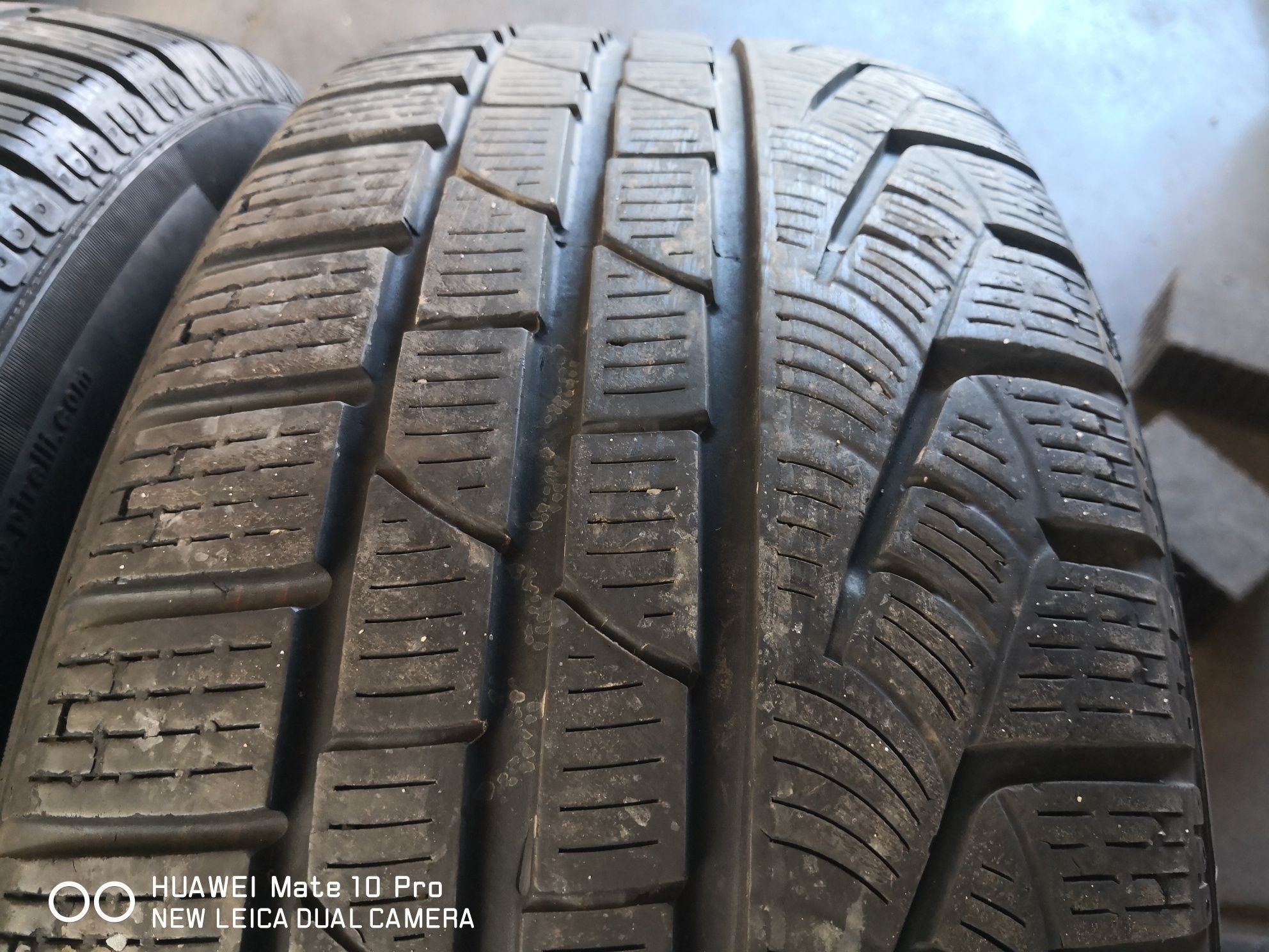 225 60 17 цола гуми Pirelli