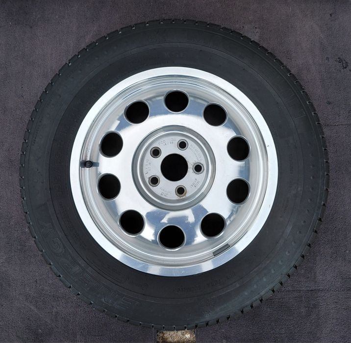 Телефонна шайба резервна гума Audi A3 8L 5x100