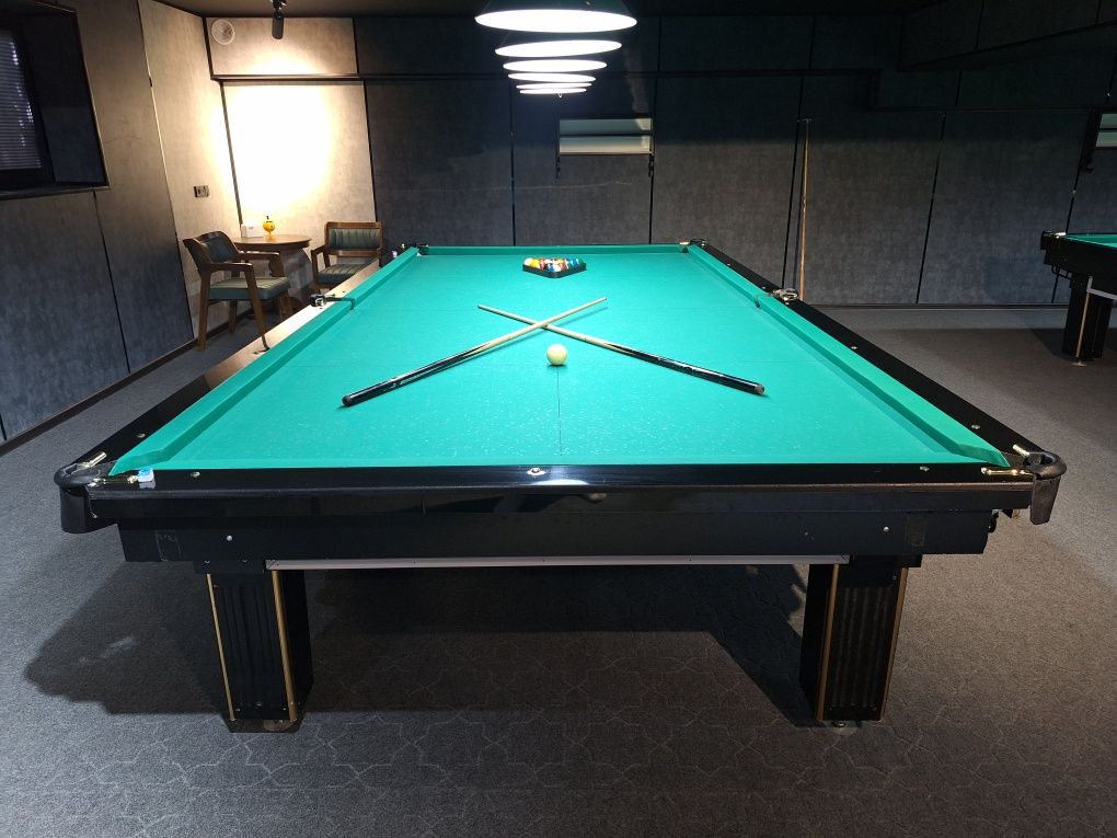 Billiard stollari sotiladi stollar soni 3ta