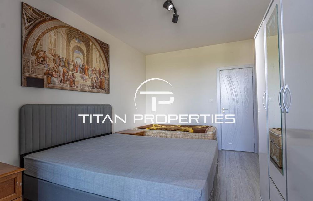 Двустаен апартамент под наем в Център