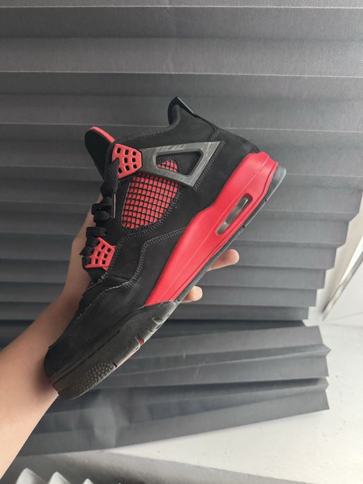 Jordan 4 Red Thunder
