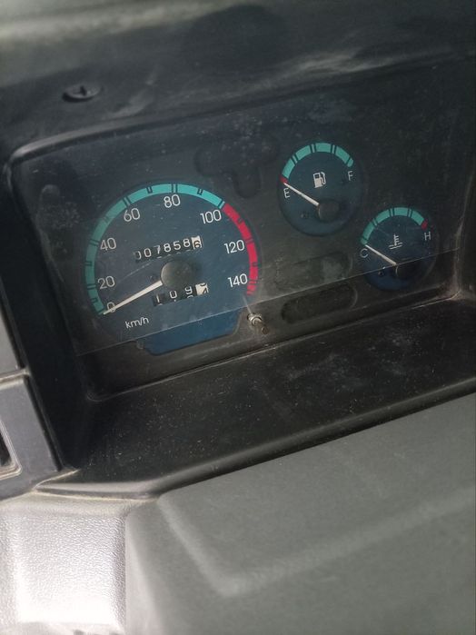 Damas sotiladi yangi