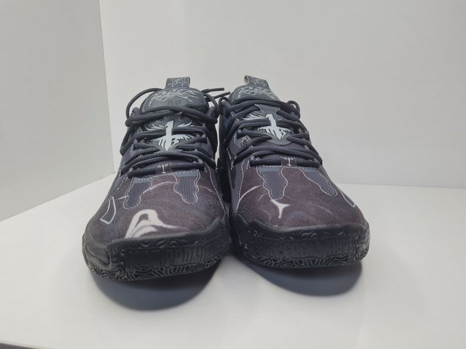 Кецове Puma MB 3.0

Чисто нови с кутия.

Размер 43 стелка 28 см.
Разме