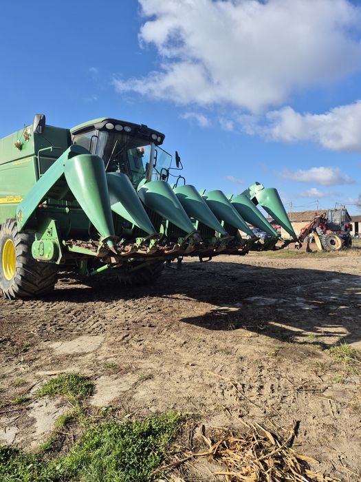 Heder culegator porumb