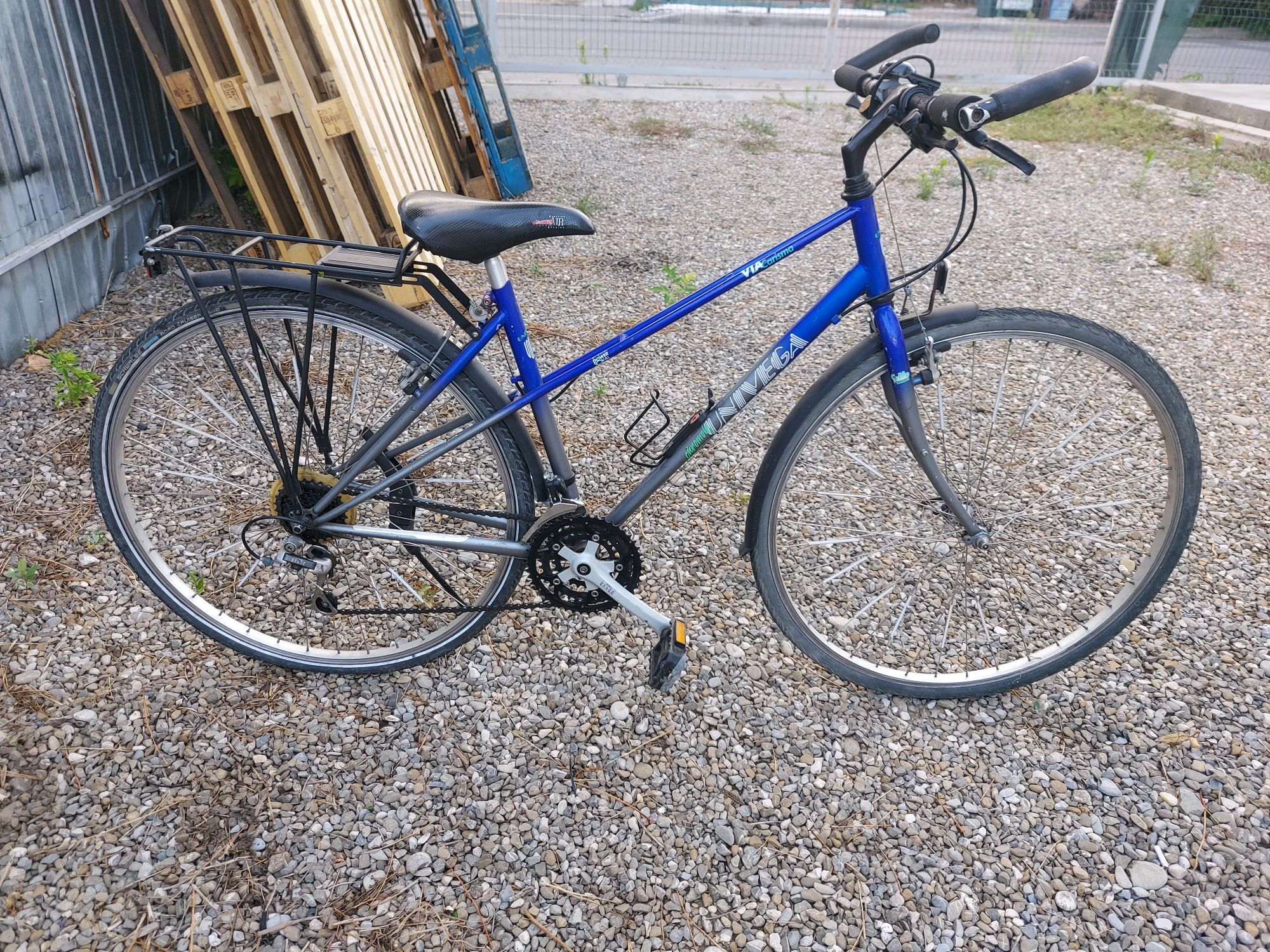 Vind bicicleta în perfecta stare
