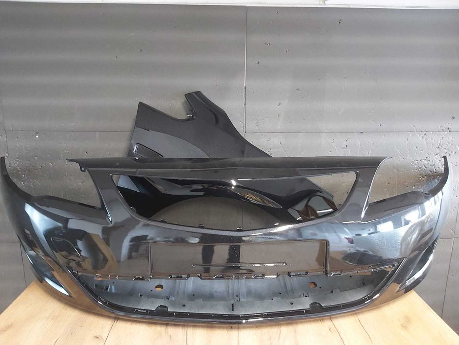 Bara & Aripa Fata Dreapta Opel Astra J 2009-2012 (Z20R (Negru))