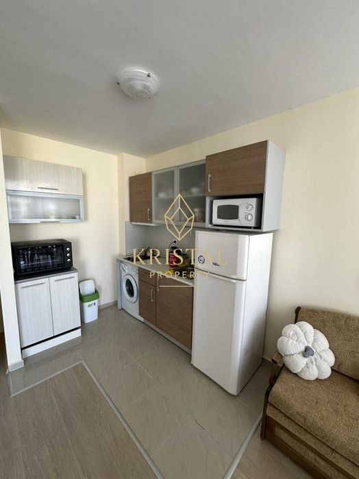 Продава се Тристаен апартамент в к.к. Слънчев бряг - 86 кв.м за 1024 €/кв.м - Снимка #2