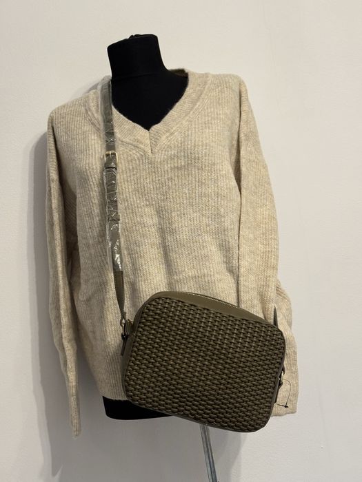 Pulover dama masura M culoare bej