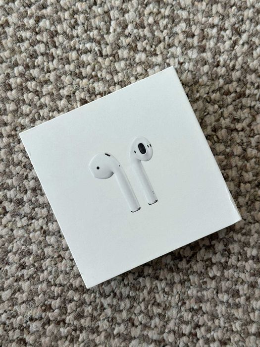 Продавам Apple AirPods 2 (оригинал)