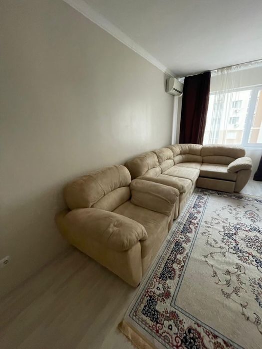 Продается диван с креслом