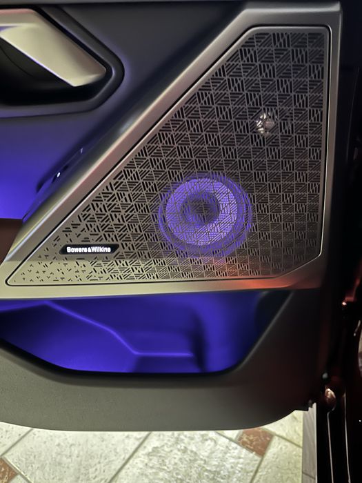 BMW i5 Luxury 35L