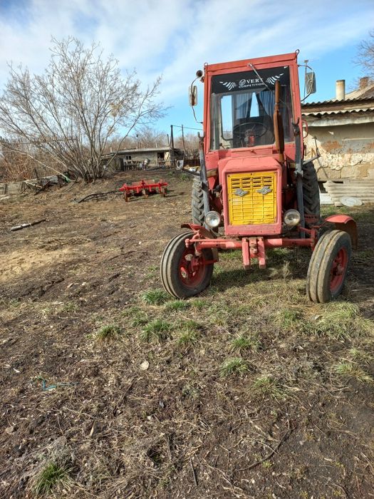 Продаю трактор Т.25 с навесным оборудованиям