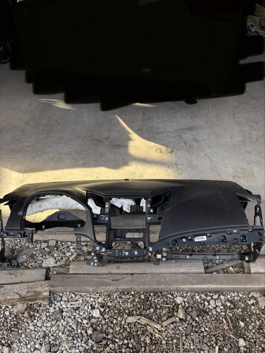 арматурно табло за Hyundai I40