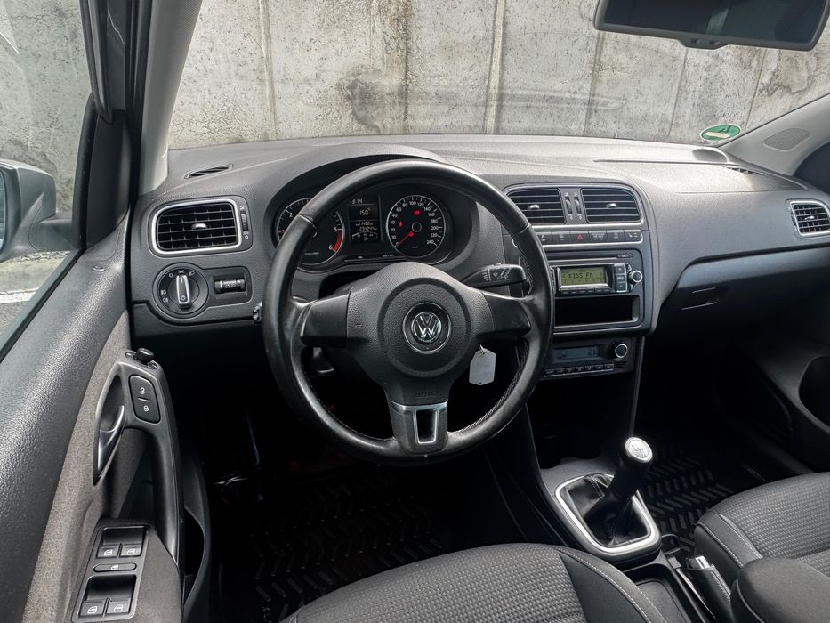 Volkswagen polo 2011 1.6 diesel impecabil