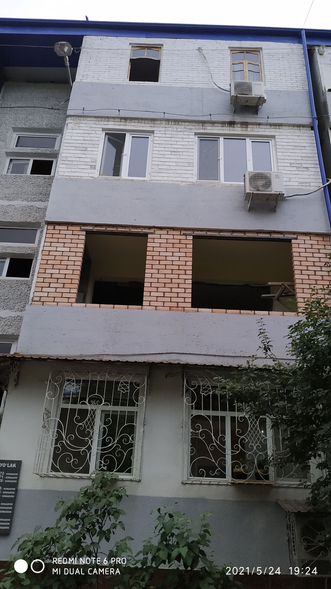 Кладка балконов Ustachilik xizmati balkonga g'isht teramiz