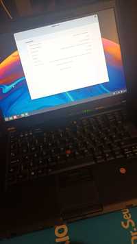 Laptop ThinkPad Lenovo T400