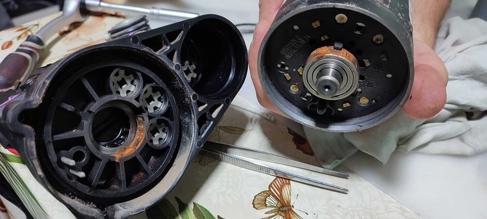 Compresor perne VW Touareg 7P Cayenne 958 Macan Panamera - Reparatii