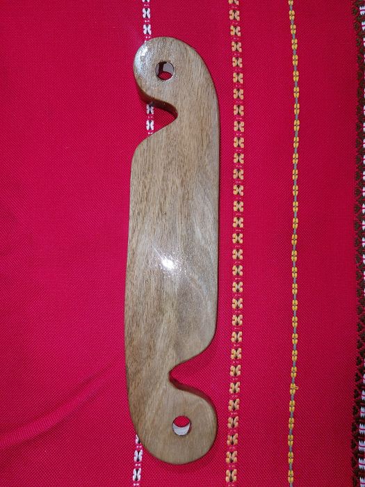 Дъска за мезета от орех