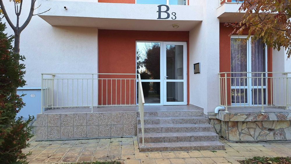 Дава се под наем Двустаен апартамент в к.к. Слънчев бряг - 63 кв.м за 350 € - Снимка #14