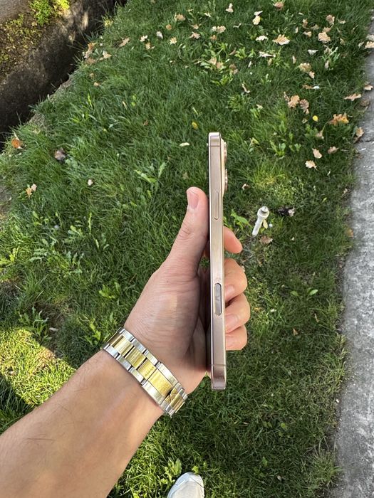 Iphone 16 pro max 98%