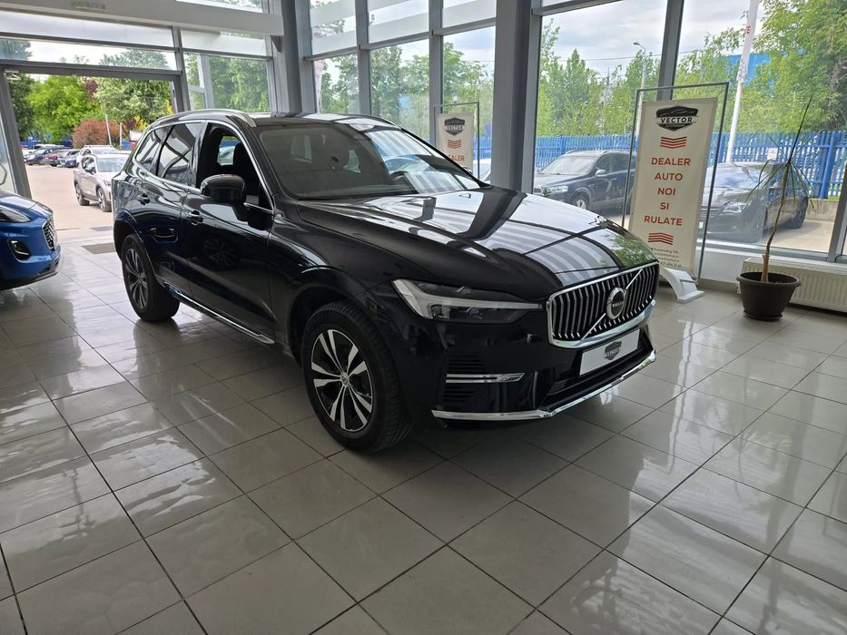 Volvo XC 60 Volvo XC60 Recharge T6 Core AT8 EAWD