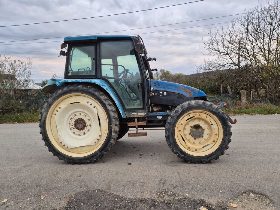 Tractor New Holland TL 70
