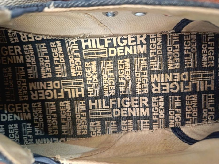Tommiy Hilfiger denim