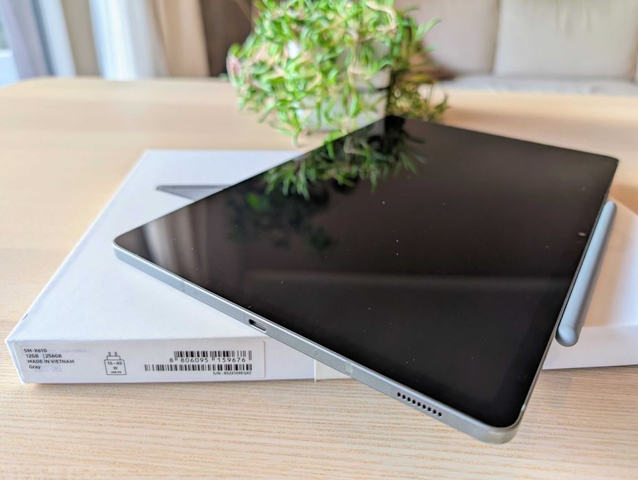 Tabletă Samsung Galaxy Tab S9 FE+ Plus, 5G, 12GB RAM, 256GB, garanție