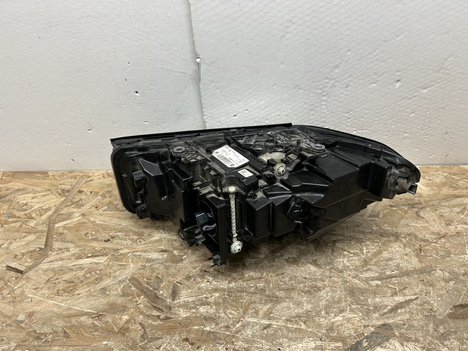 Far bmw G30 G31 seria 5 Lci full led 2020-2023 dreapta