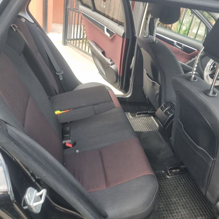 Vand mercedes c clas  2.2 tdi.6+1 trepte klima.navi.top