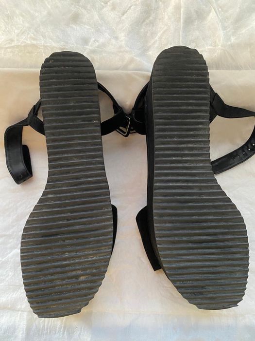 Сандали MANGO на платформе