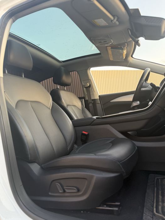 Roewe ER6 100 % elektr