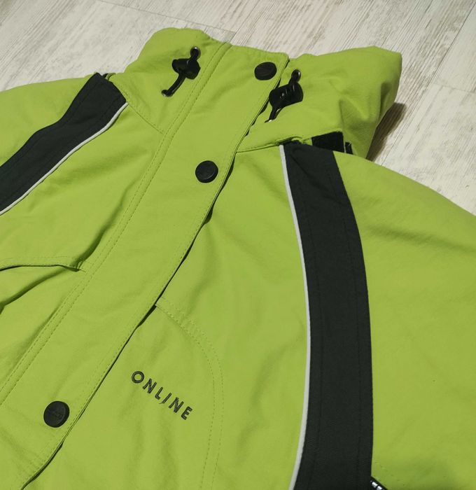 Дамско ски / сноуборд яке ONLINE