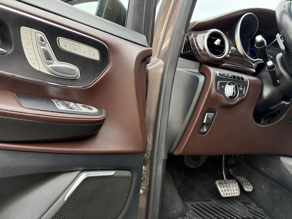 Mercedes v250 Edition 1 Full racire incalzire camera 360 schimb