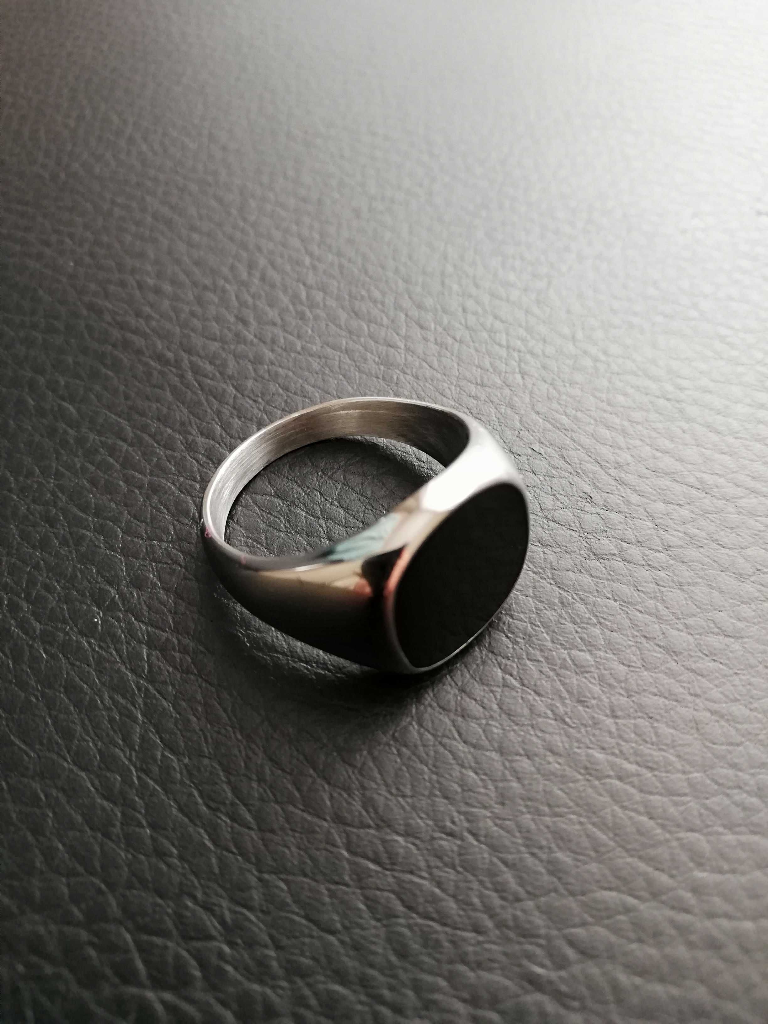Мужское кольцо, печатка