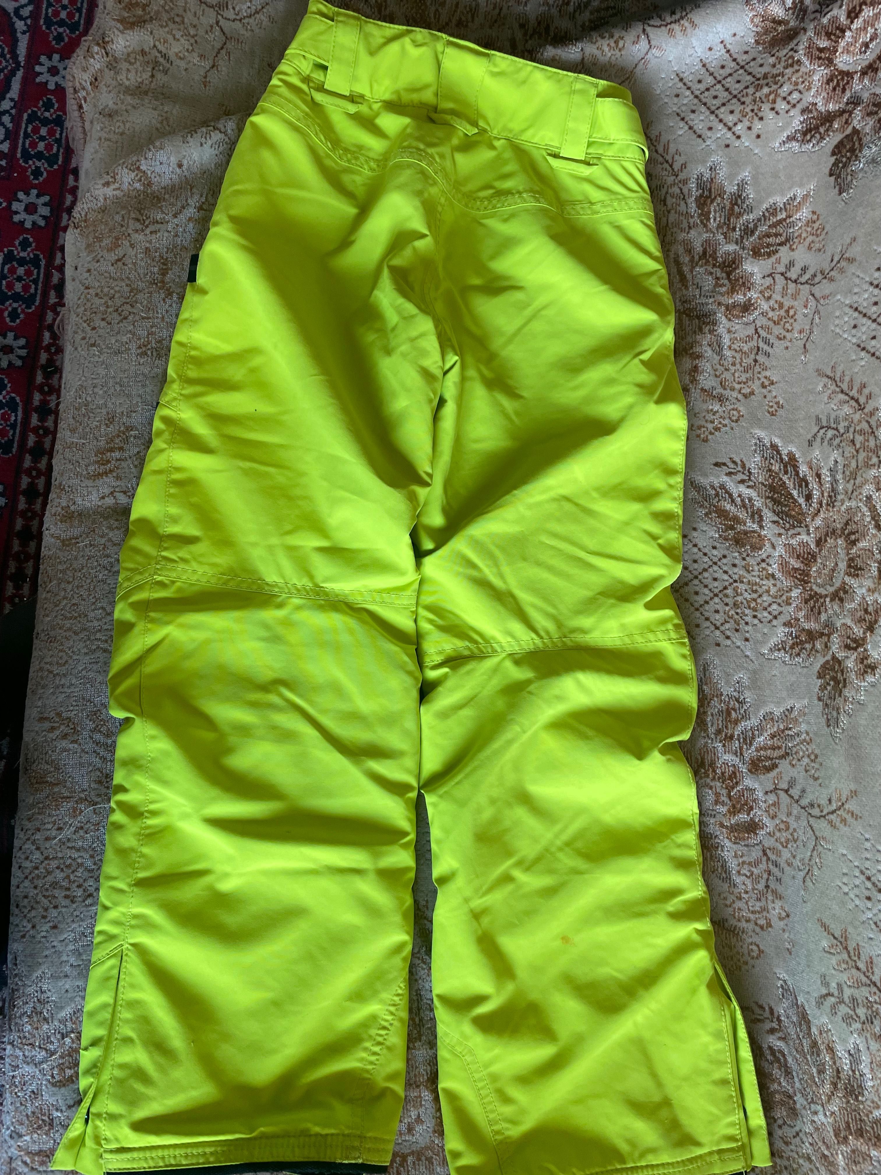 Pantaloni iarna ski, marca O’Neill, verde, 10 ani, marime 140