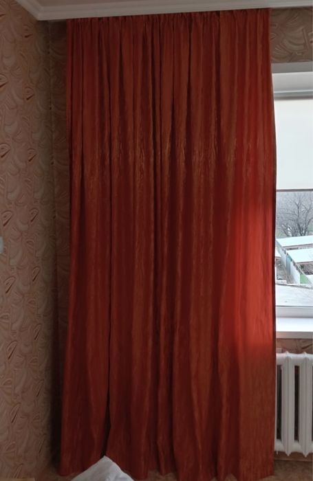 Продам шторы в гостиную