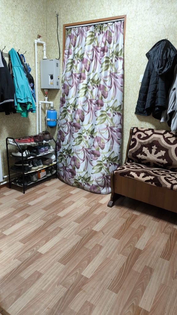 Двушка в мкр с мебелью.