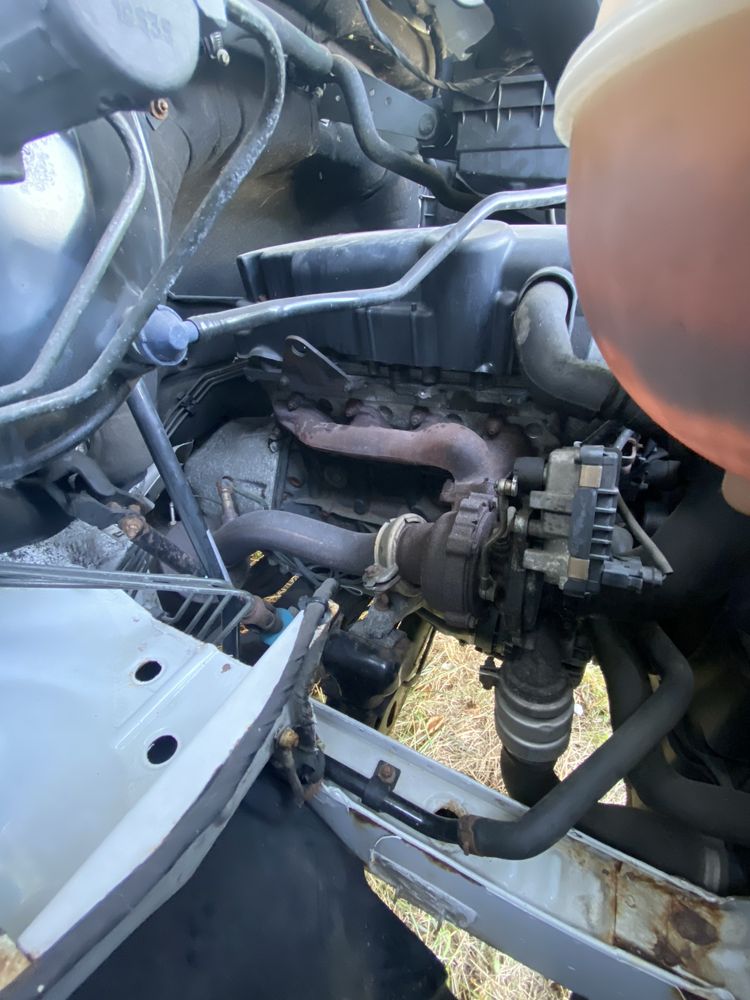 На части Mercedes Spinter 311 W906 OM646